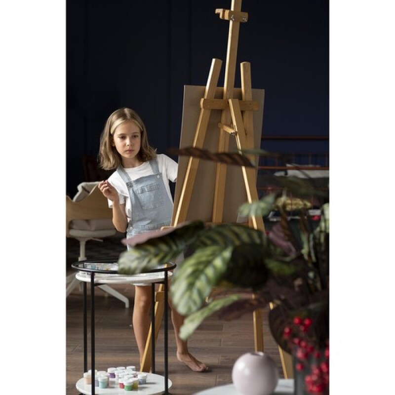 Easel with artistic painting set