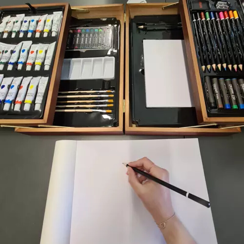 Artistic Painting Set 85 pcs + case