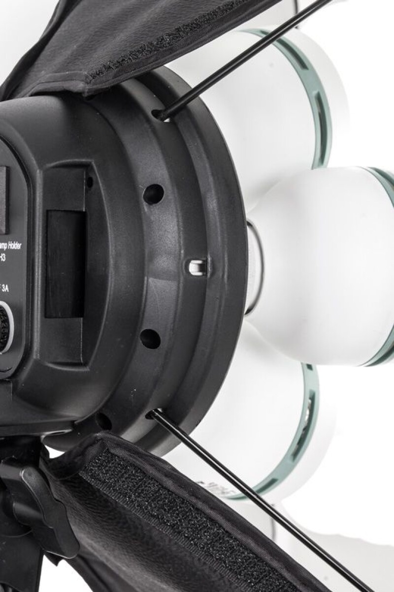 LED Quadhead 4x125W, Softbox 50x70 см со стойкой для света (фото 05081)