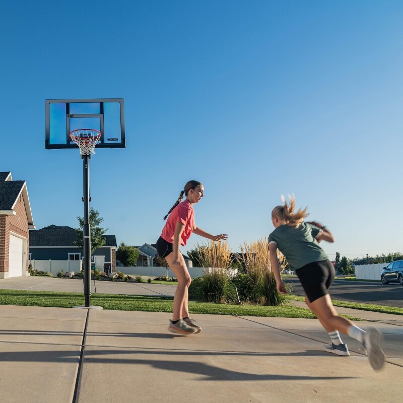 LIFETIME 71281 Basketbola pārvietojamais komplekts (2.28 - 3.04m) ( ar Power Lift!)