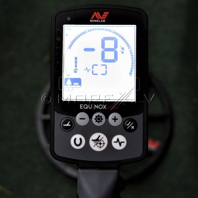 Rent Minelab Equinox 600 Metal Detector