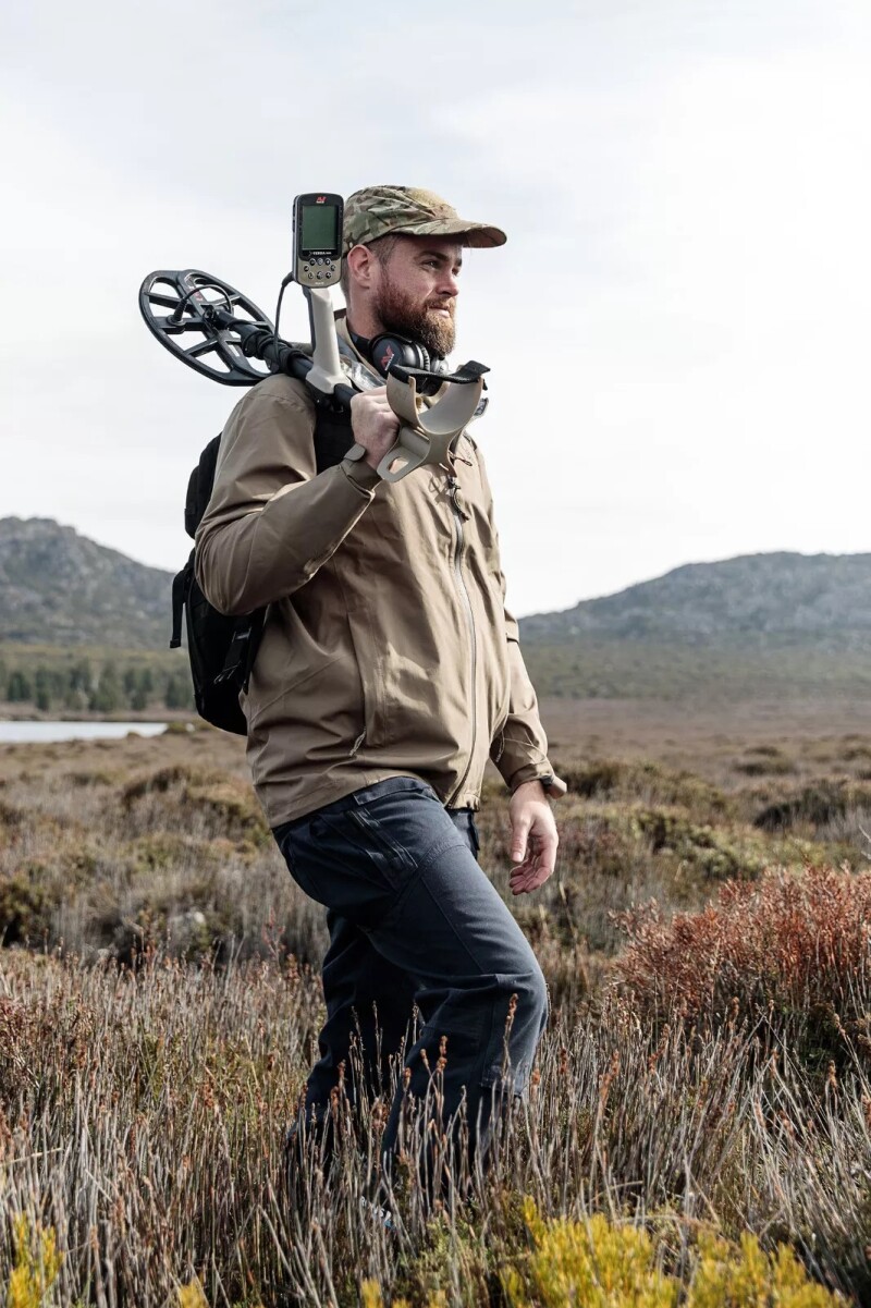 Metāla detektors Minelab X-Terra Elite Expedition Pack + DĀVANA 15x12" EQX spole