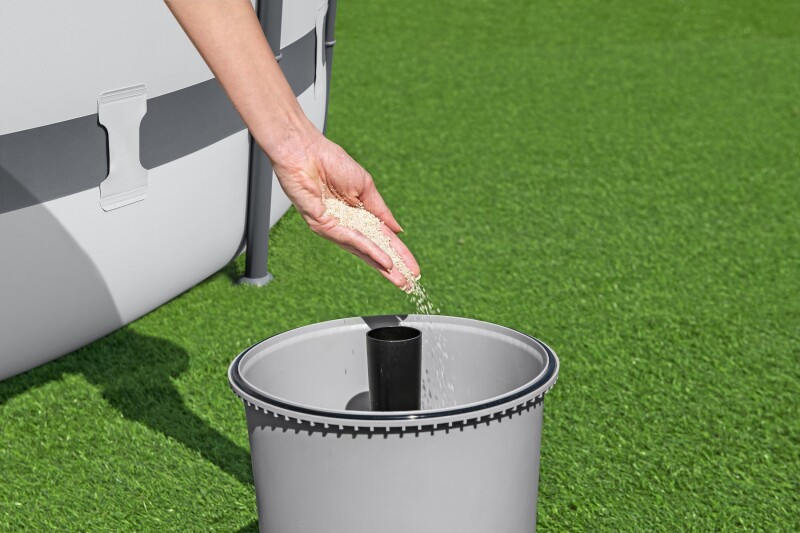 Bestway 58515 sand Filter Pump 3028 L, tank 8.5kg