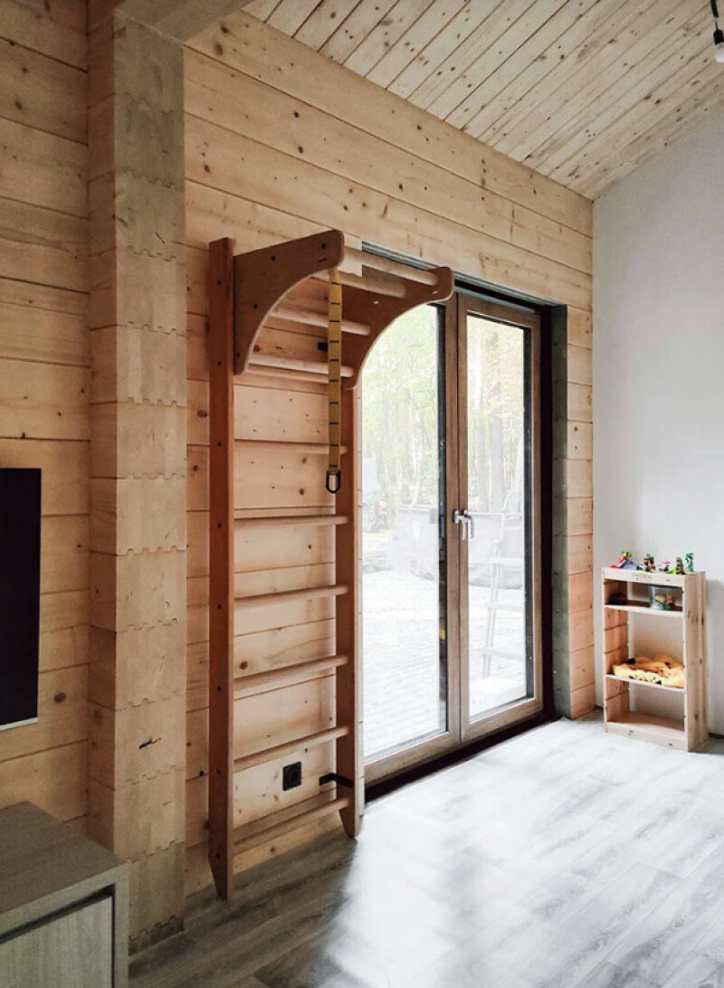 Wooden pull-up bar for Swedish Ladder 65 cm