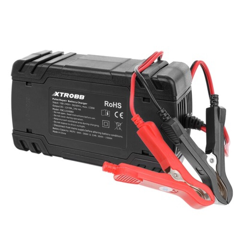 Automatic battery charger 12V 8A / 24V 4A