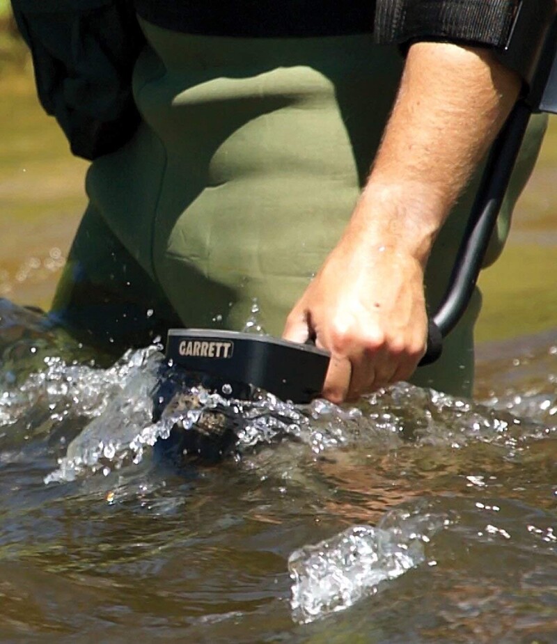 Metal detector Garrett AT MAX (GIFT: Bag for finds + Pro-pointer AT Z-Lynk)