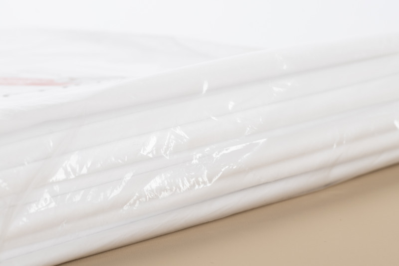 Disposable Waterproof Bed Sheets - 80x180 cm, 100 pack