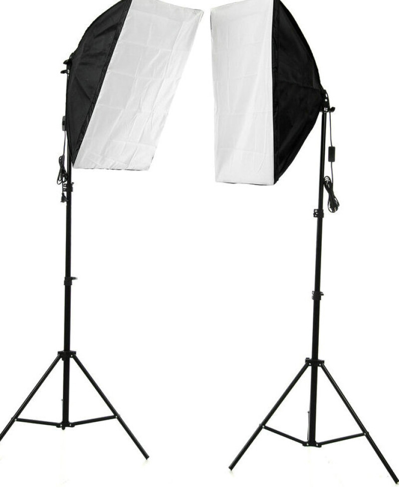 Studijas Gaismu komplekts 2 x Monohead lampas 85W, 2X Softbox 50x70cm, 2 statīvi (foto_03689)