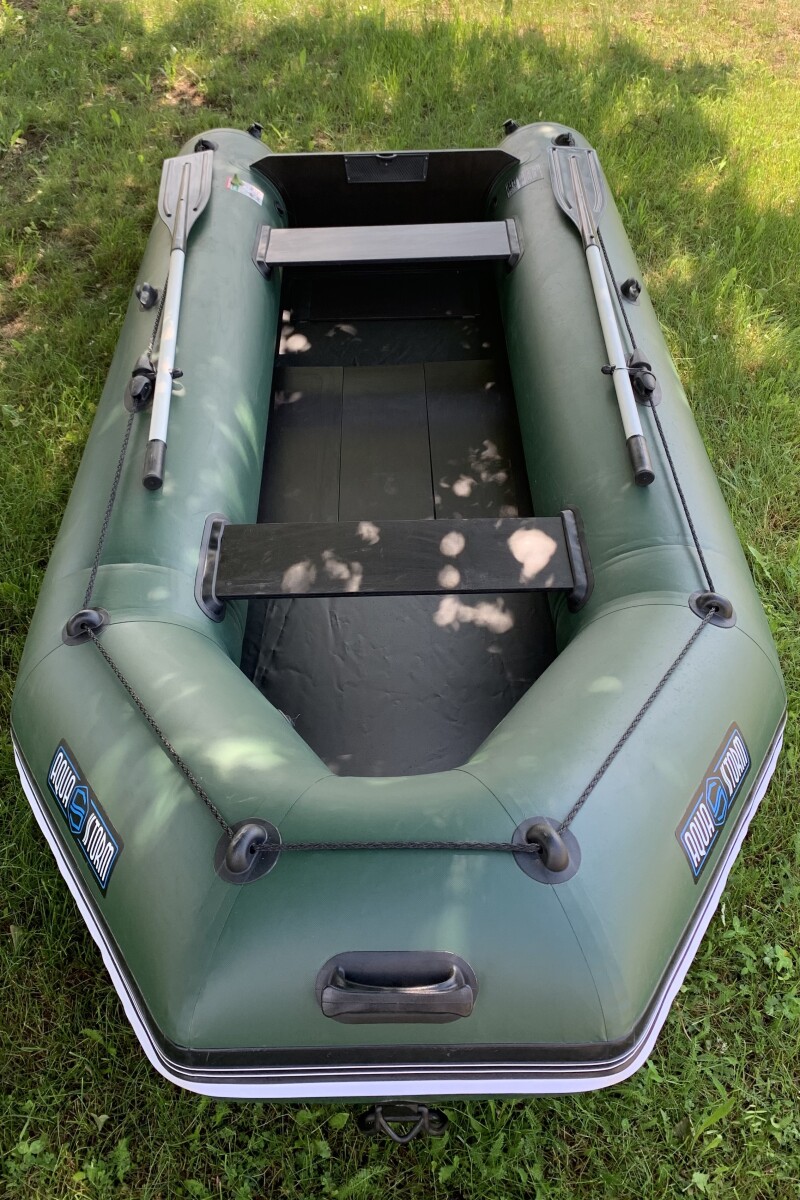 DEMO Надувная лодка Storm STM-330 - с заклеенной дырочкой