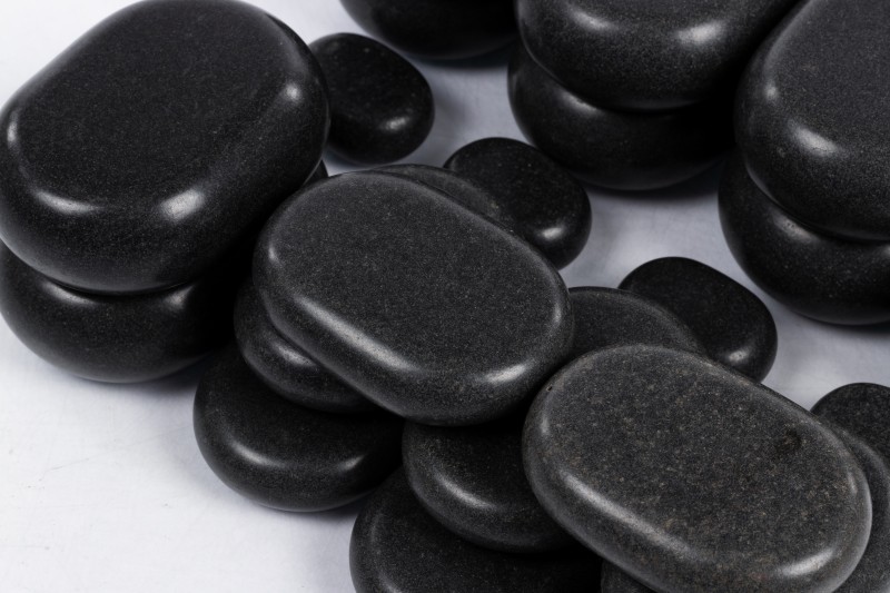 Hot Stone Therapy – Professional Set of 22 Stones.