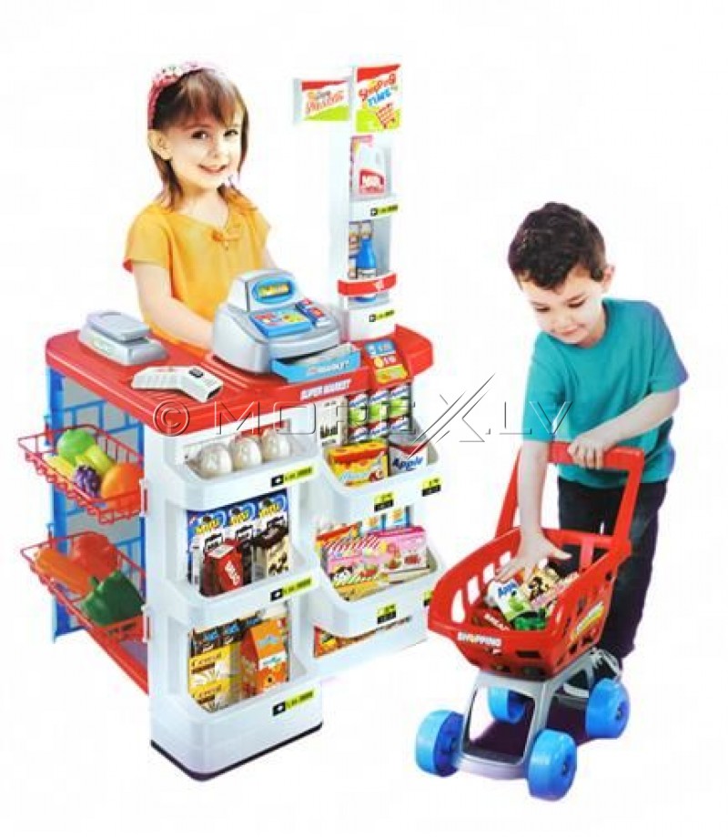 Supermarket laste jaoks korvi ja toiduainetega