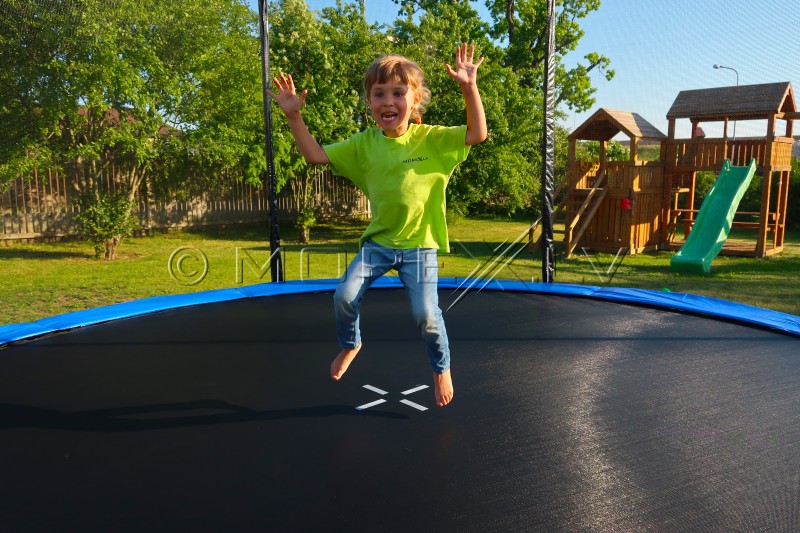 Trampoline 427 cm with safety net and ladder 14ft (4.25 m)