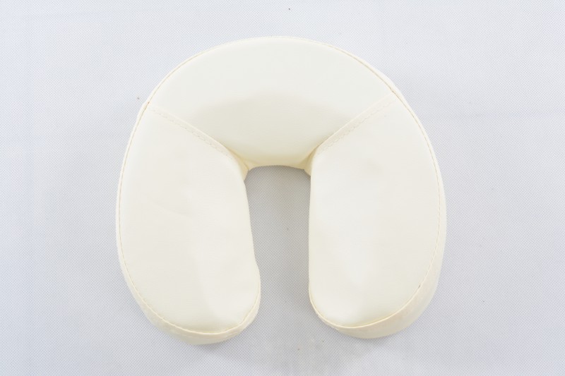 RESTPRO® Cream pillow for headrest