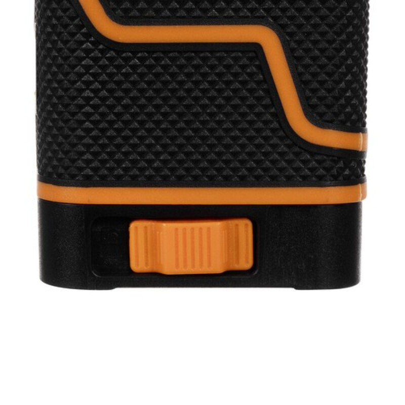 Green cross laser level with self-leveling