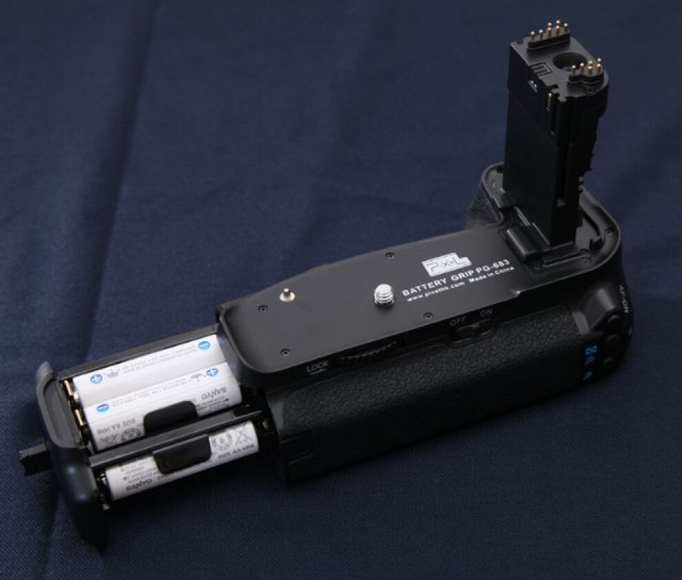 Pixel Battery Grip E9 for Canon EOS 60D