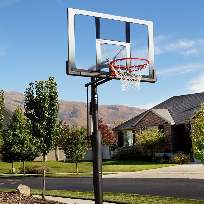 LIFETIME 71281 Basketbola pārvietojamais komplekts (2.28 - 3.04m) ( ar Power Lift!)
