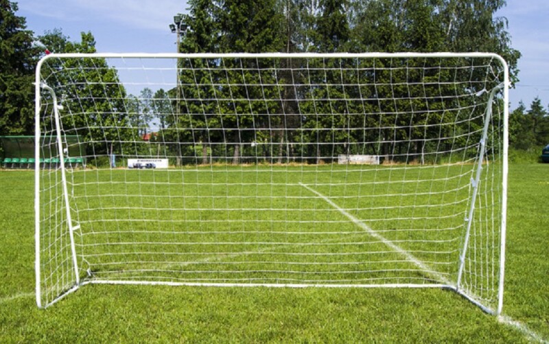 Folding football goal 365x182x121 cm