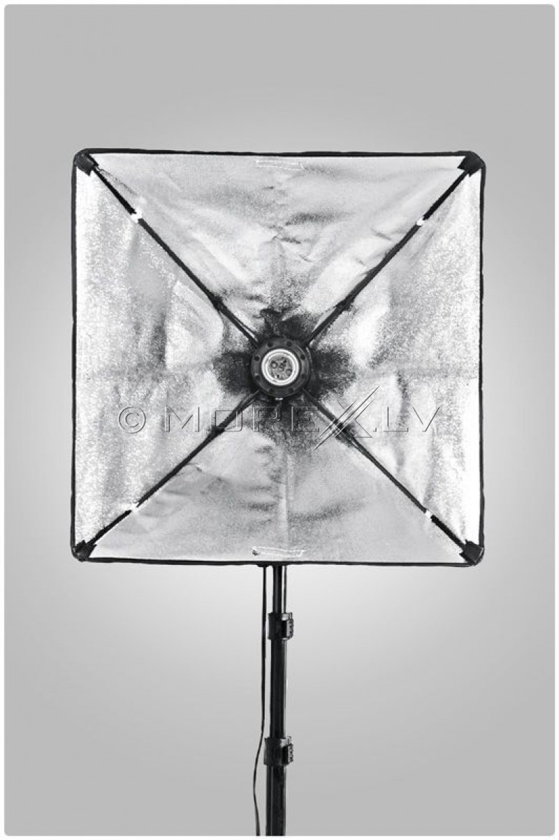 Komplektai 3 Softbox with mini light stands LightBox 645 (foto_04055)