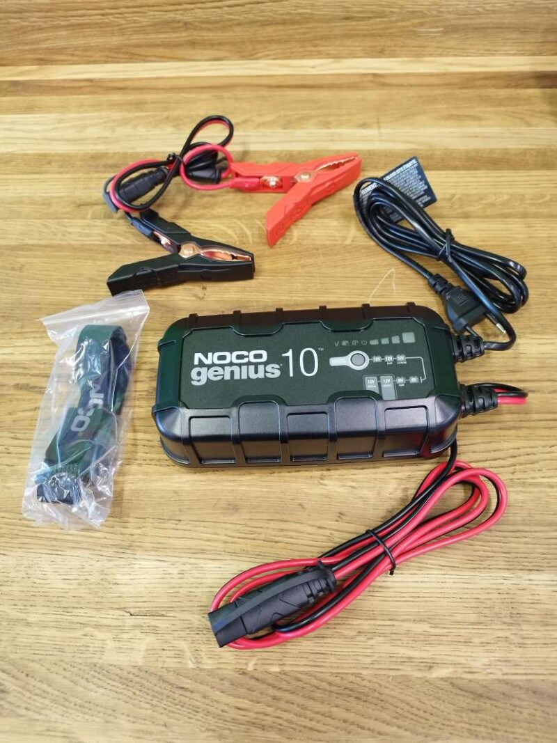 Зарядка для аккумулятора Noco Genius5 10A 6V/12V