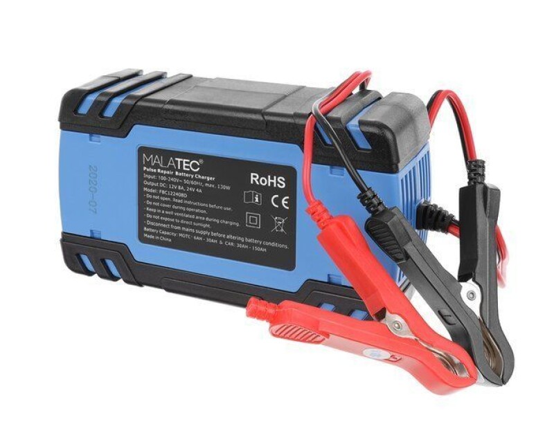 Automatic battery charger 12V / 24V