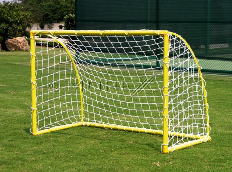 Folding football goal 183x122 cm