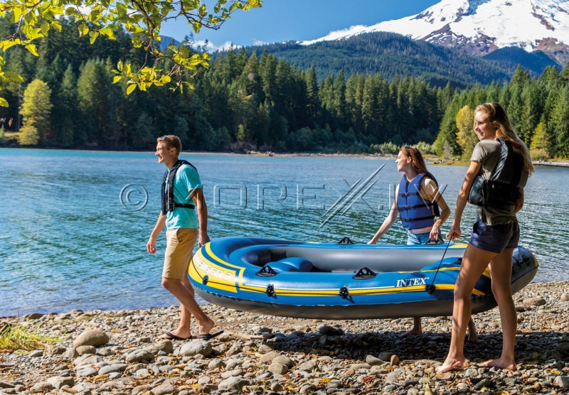 Inflatable three seat boat Intex 68370 Challenger 3 Set (295х137х43)